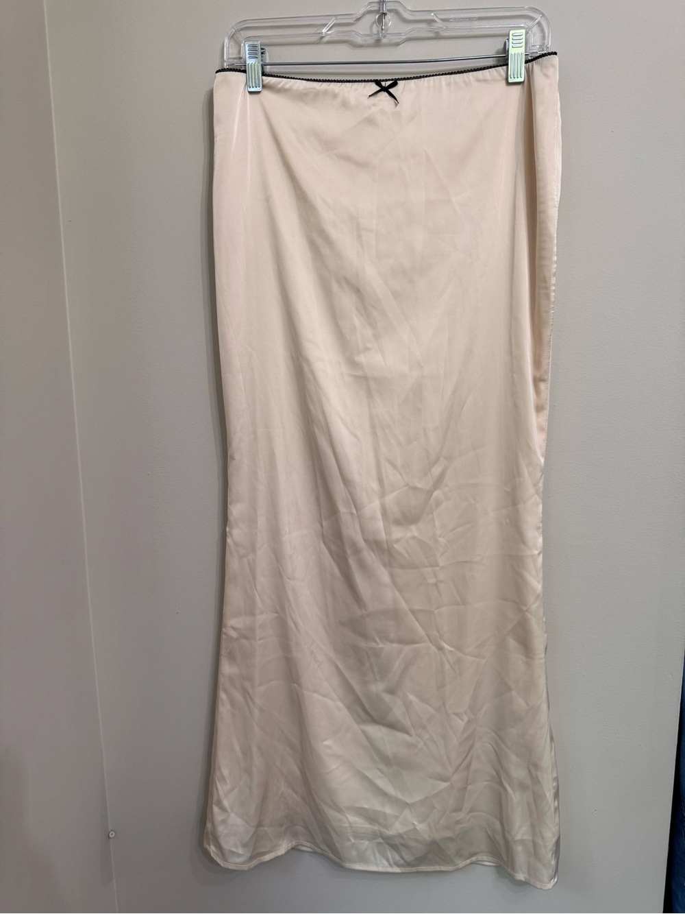 Edikted Cream Satin Low Rise Maxi Skirt Black Trim Slit